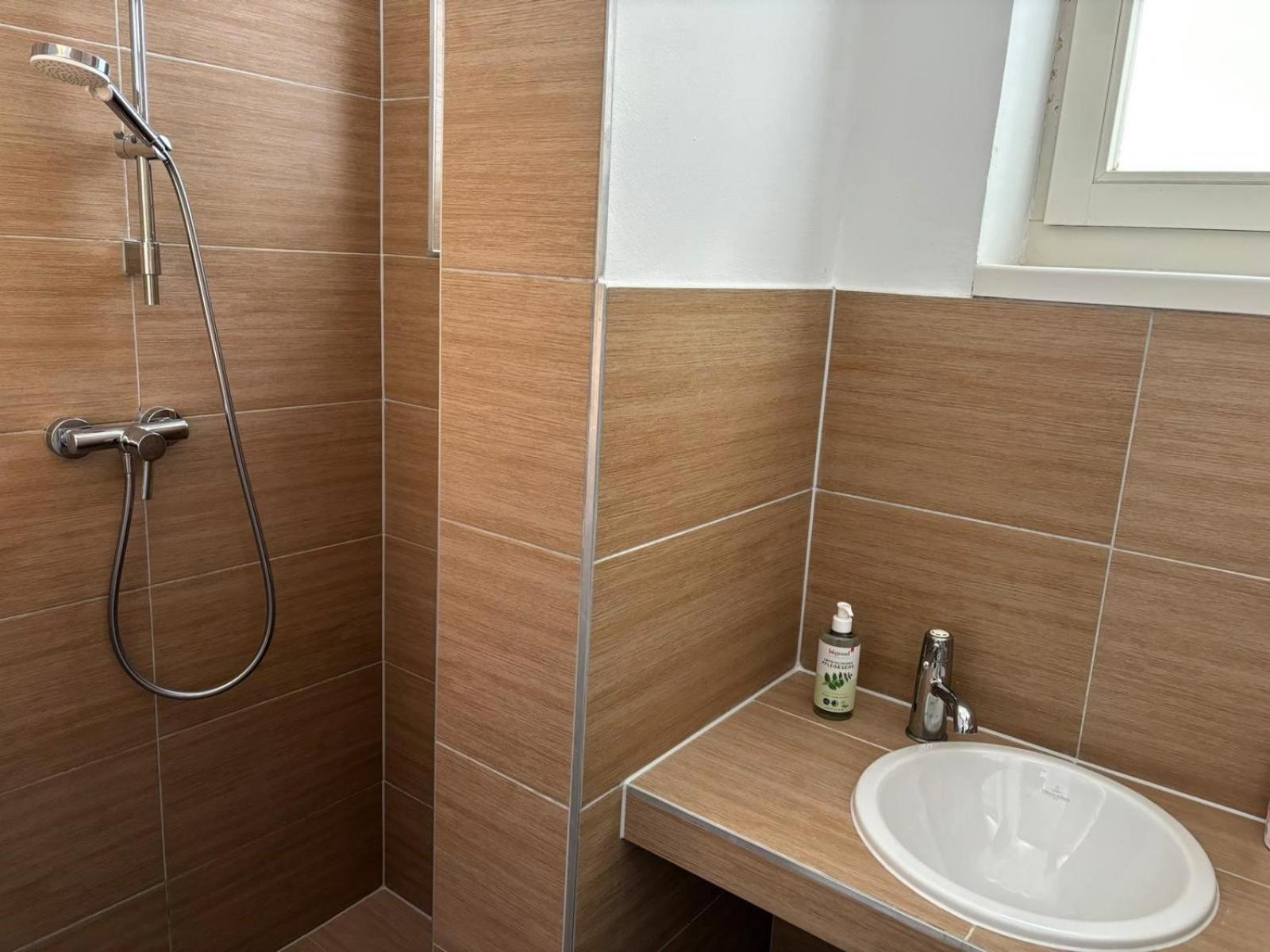 Casa Nostra - Schoene 3-Zimmerwohnung Am Augarten Vienna Luaran gambar